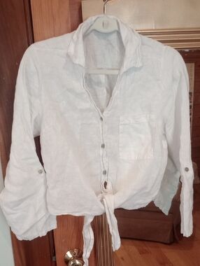 Women's LinenWhite Button-Front Tie-Hem Shirt